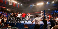Массовая потасовка сорвала боксерский турнир в Турции с россиянином