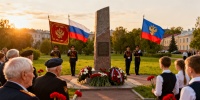 В Солнечном открывают обновленную Стелу памяти героев войны