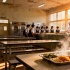 Два пути для горячего питания в школах: аутсорсинг или модернизация