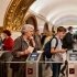 Каждый третий житель Петербурга выбрал Единую карту петербуржца