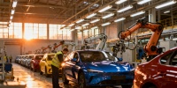 Петербургские автозаводы удвоили отгрузку, но до 2021 года еще далеко
