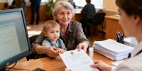 Пенсионеры с детьми получат дополнительную выплату к пенсии