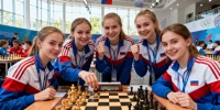 Петербургские шахматистки выиграли командный чемпионат России в Сочи