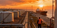 Дорогая нефть не спасает бюджет России: почему схема больше не работает