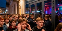 Давка и хаос на концерте Thomas Mraz в Base: зрители не попали в зал