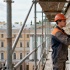 В поселке Большевик обновляют дворец культуры: масштабный ремонт здания