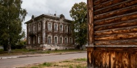 В Ломоносове продают уникальный терем в стиле модерн за 28 млн рублей