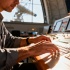 NASA впервые попытается спасти спутник с помощью частного робота