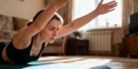 Утренняя зарядка: как простые упражнения помогают начать день бодро
