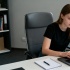 Работа на полный день в декрете: как сохранить выплаты и карьеру
