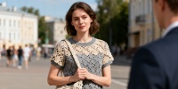 Ажурный пуловер с короткими рукавами и сумка: новый акцент в летнем гардеробе