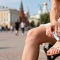 Фармацевт объяснил, когда Nivea не спасет ноги от мозолей летом