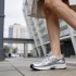 Asics Gel-1130: как кроссовки с ретро-архитектурой стали символом города