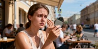 Почему даже стойкий тональный крем не выдерживает летнюю жару и влажность