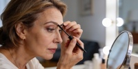 Густые брови после 50: как вернуть выразительность без лишних усилий