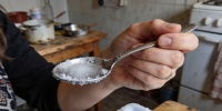 Пять неожиданных способов использовать замороженную ложку в быту