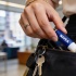 10 неожиданных способов использовать бальзам для губ Nivea в повседневной жизни