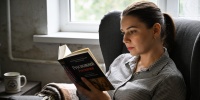 Психологи назвали 6 книг, которые помогают справиться со стрессом