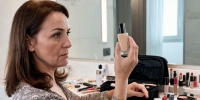 Какие средства стоит убрать из косметички после 35 лет