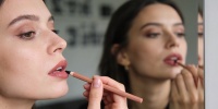 Как карандаш для губ изменил метод к макияжу и стал незаменимым средством