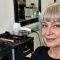 13 стрижек с челкой, которые делают лицо свежее после 60 лет