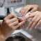 Ламинирование ногтей возвращает прочность после гель-лака: как работает процедура