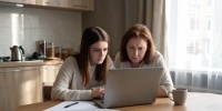 Поступление в вузы в 2026 году: новые правила и риски для абитуриентов