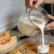 Дынные семечки вместо отходов: как приготовить домашнее дынное молоко