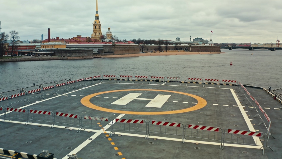 Посадка вертолетов у Петропавловской крепости приостановлена до 2026 года