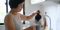 Как китаянки сохраняют гладкую кожу после 50: привычки, которые работают