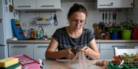 Старые колготки: пять неожиданных способов использовать их в быту
