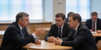 Эксперты Петербурга обсудили защиту молодежи от внешних угроз