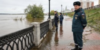 В Тюмени уровень воды в Туре замедлил рост, но опасность сохраняется