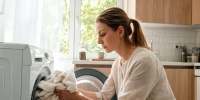 Три ошибки при стирке кухонных полотенец, которые портят ткань за сезон