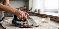 Как быстро очистить утюг от нагара без царапин и дорогих средств
