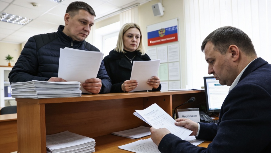 Юридические ошибки не пустили «Яблоко» в ЗакС Петербурга