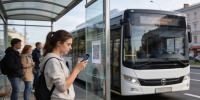 В России хотят перенести оплату проезда на остановки с помощью QR-кодов