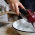 Как быстро сварить свеклу и сохранить цвет: советы для домашней кухни