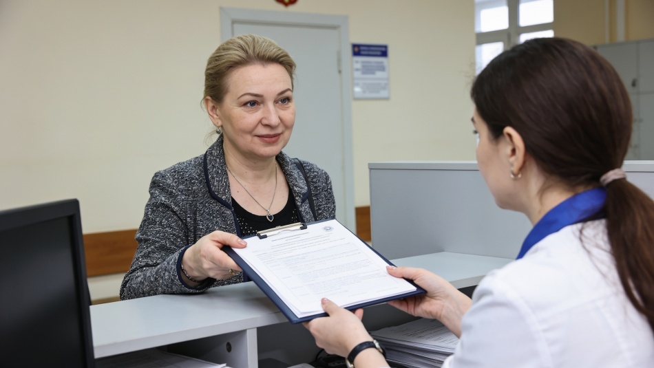 Ветеран труда: как оформить статус и какие льготы доступны пенсионерам