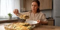 Кабачковая лазанья с фаршем: летний рецепт для легкого ужина