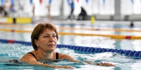 Плавание становится новым стандартом для здоровья после 60 лет