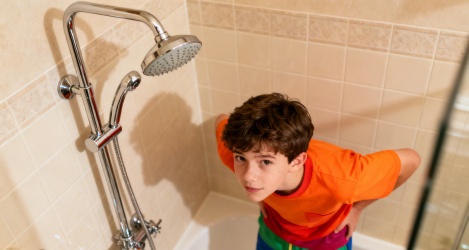 Когда нет горячей воды: лайфхаки для петербуржцев