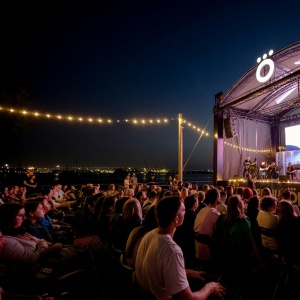 Концерт "Оркестр у моря. Симфония Imagine Dragons & Coldplay"