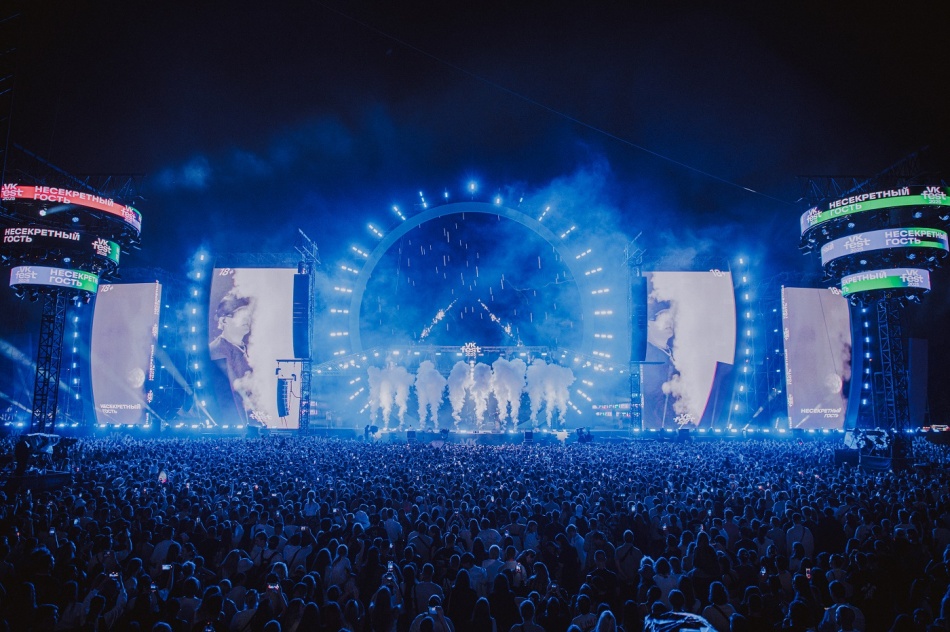 FEDUK, OG Buda, Ева Польна и МОТ выступят на VK Fest в Петербурге