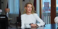 Врач объяснила, как Наталья Водянова смогла забеременеть в 44 года