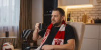 «Чемпионат» и «Сварщица Екатерина» создали лимитированную кофейную коллекцию к ЧМ-2026