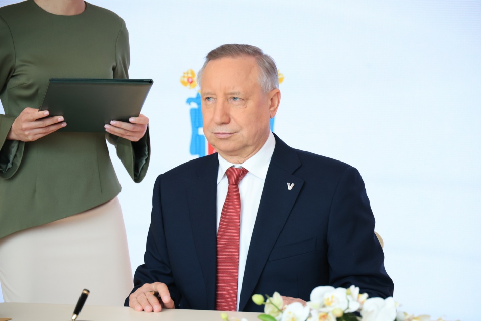 Беглов призвал новых депутатов Петербурга оправдать доверие горожан