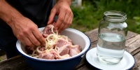 Советский способ для идеального шашлыка: как сделать мясо особенно нежным