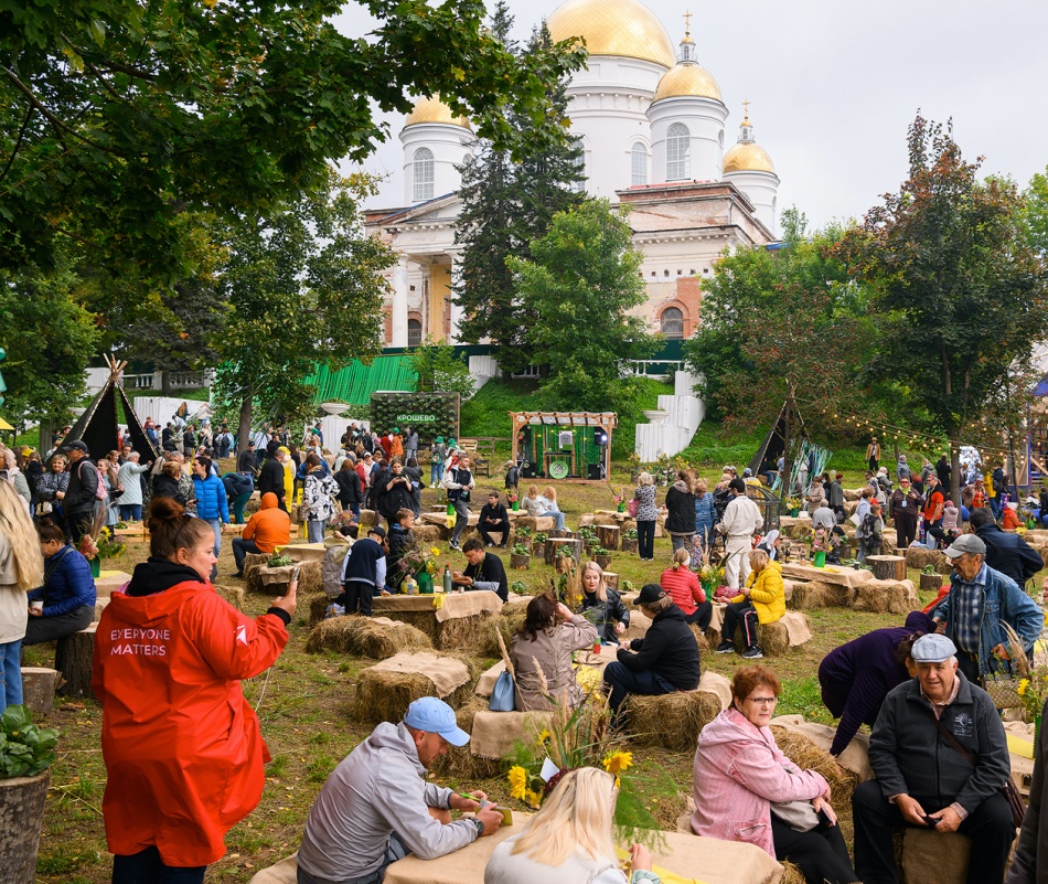 Фестиваль капусты в Боровичах