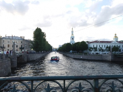 Фото Выставка Петербургские отражения